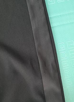 Фірмові шовковисті брюки джоггери на резинці3 фото