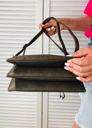Комфортная и вместительная женская сумка кросс боди на три отделения, cross-body bag3 фото