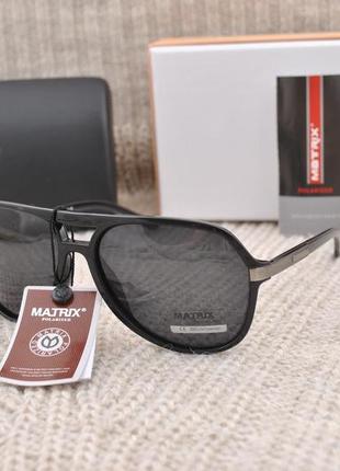 Фірмові чоловічі сонцезахисні окуляри matrix polarized mt8387