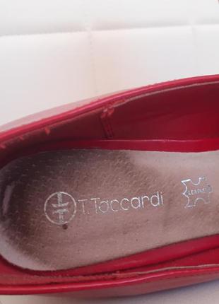 Червоні лакові туфлі t.taccardi6 фото