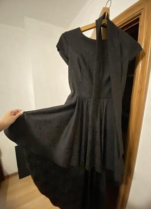 Плаття з подовженим задом2 фото