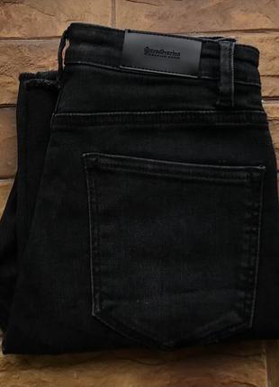 Джинси "stradivarius " cropped flare  w 28 l 30