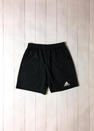 Чоловічі чорні спортивні футбольні шорти adidas адідас. розмір s m