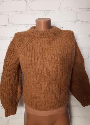 Короткий, теплый свитер, размер l