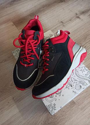 Ботинки кроссовки деми