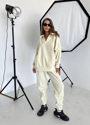 Шикарный тёплый флисовый спортивный брючный костюм хаки камуфляж молочный сиреневый фиолетовый брюки штаны джоггеры кофта свитер туника худи свитшот