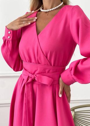 Шикарное платье миди с пышной юбкой расклешённое малиновое розовое зелёное коричневое голубое фиолетовое розовое белое сиреневое чёрное молочное7 фото