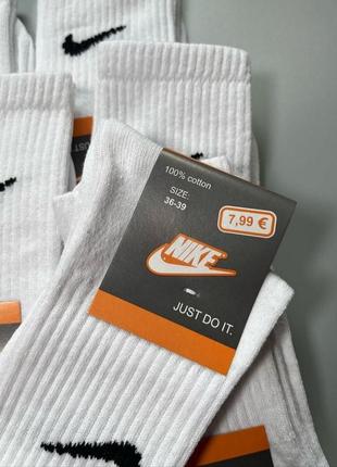 Високі спортивні шкарпетки nike, носки найк білі для тренувань, носки nike для тренировок купити2 фото