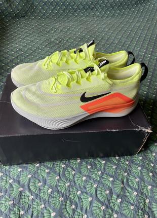 Чоловічі кросівки nike zoom fly 4 розмір 46(30 см)