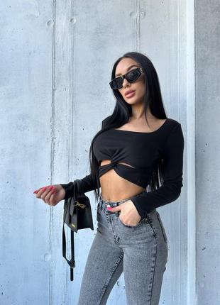 Кофточка с длинными рукавами