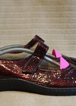 Очаровательные лакированные кожаные туфли  waldlaufer proactiv германия 6 1/2 р.7 фото