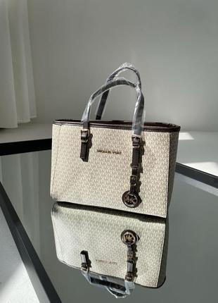 Сумка michael kors jet set big beige