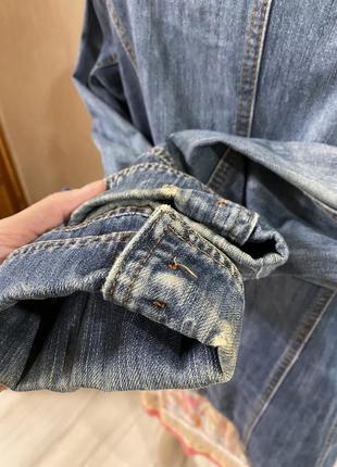 Незвичайна джинсова куртка дизайнерського фасону3 фото