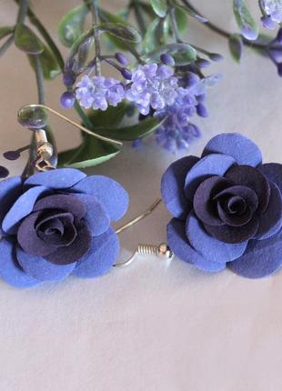 Фіолетові сережки ручної роботи з трояндами3 фото