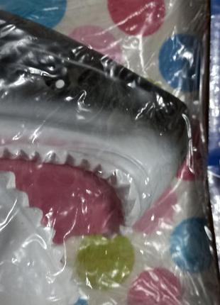 Говорящая акулка.  .игрушка для детей одевается на руку, с ней можно говорить.4 фото