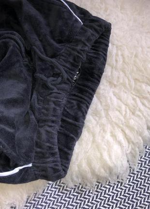 Велюровые бархатные штаны спортивные прогулочные укорочённые джогеры