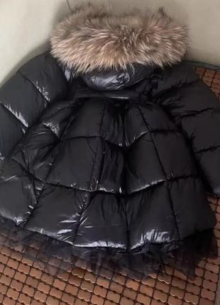 Шикарное детское пальто с натуральным мехом3 фото