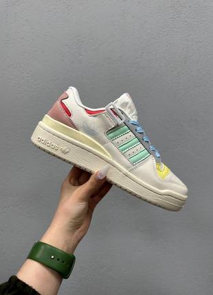 Жіночі кросівки adidas forum low multicolor1 фото