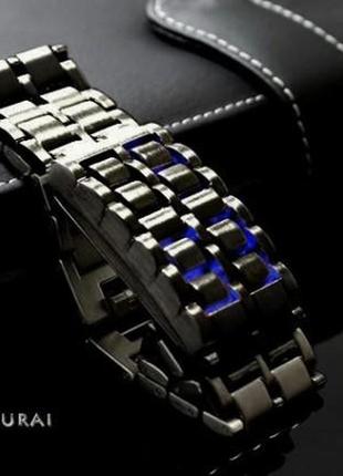 Годинник-браслет iron samurai, айрон самурай чорний з синіми світлодіодами ( код: ibw012bz )6 фото