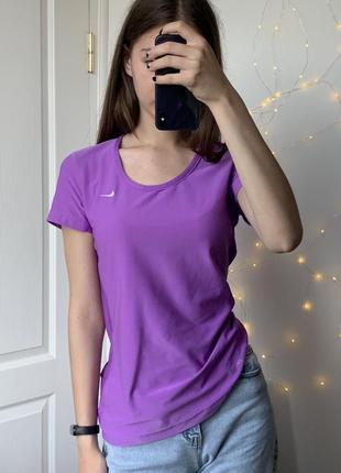 Футболка nike dri fit