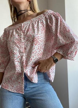 Блуза на плече с объемными рукавами h&m