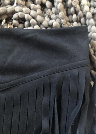 Трендовая секси юбка под замш с бахромой в идеале2 фото