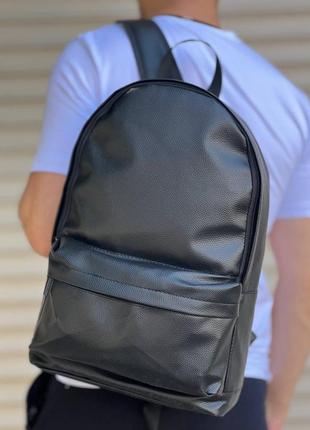 Рюкзак под кожу черный мужской / женский спортивный / школьный / для студентов