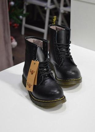 Кожаные женские ботинки dr.martens classic с мехом5 фото