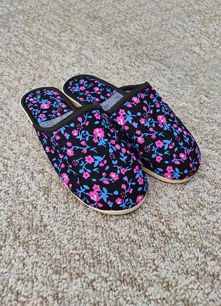 Тапочки женские белистая украинская, легкая литая подошва. классические тапочки