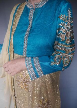 Індійський східний костюм, туніка, сарі.2 фото