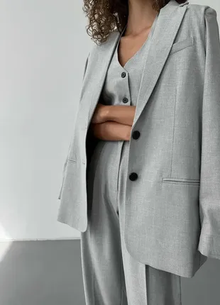 Базовый однобортный пиджак светло-серый3 фото