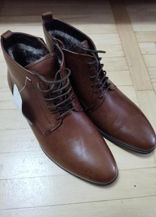 Мужские ботинки 39 размер кожаные, коричневые, стелька 25см