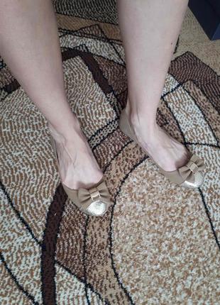 Новые красивые балетки туфли р 40 стелька натур кожа узкая ножка5 фото