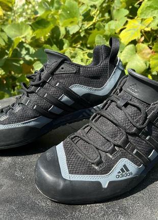 Оригинальные мужские кроссовки adidas terrex swift solo approach