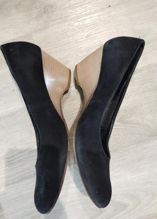 Женские туфли черные на танкетке б/у 38 размер - по стельке 24,5см, натуральная замша6 фото