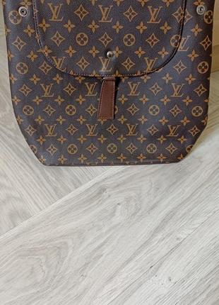 Рюкзак жіночий під louis vuitton