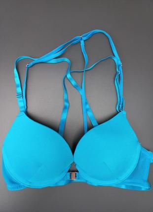 Бюст с красивой спонкой р .70в aнглия