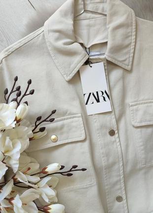 Джинсовая куртка от zara с поясом, l, оригинал, испания10 фото