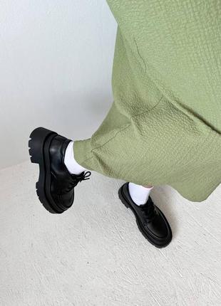 Женские черные кожаные туфли лоферы на шнурках оксфорде2 фото