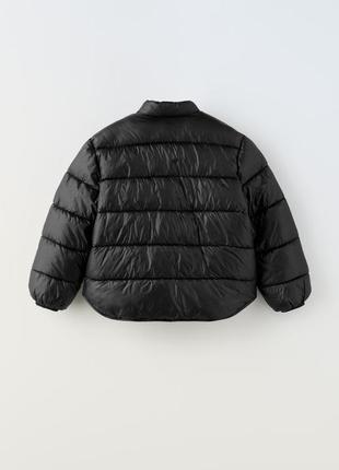 Легкая демисезонная утепленная куртка zara3 фото