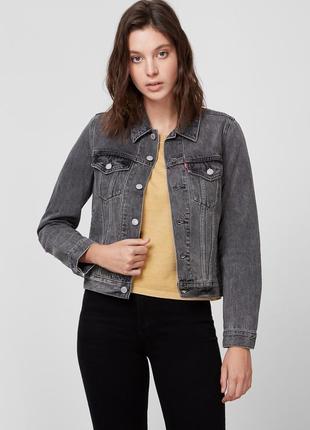 Невероятная черная джинсовка, джинсовая куртка levi’s