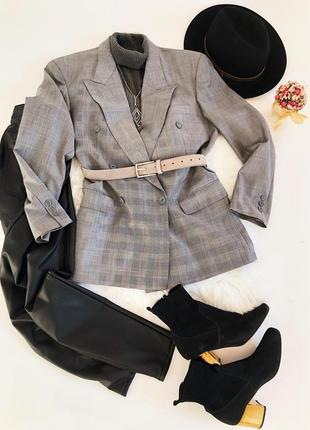 Престижный , базовый, серый пиджак в клетку -«hugo boss»3 фото
