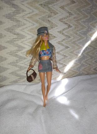 Гарна барбі mattel 2015 р,