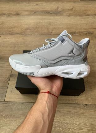 Jordan max aura 4