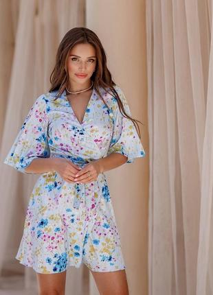 Платье с квитковым принтом