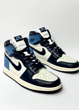 Лимитированные качественные кожаные кроссовки в стиле nike air jordan 1 blue / white топовые демисезонные классические мужские6 фото