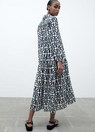 Нова сукня з орнаментом zara.