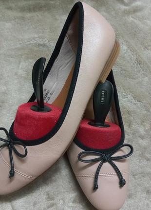 Туфли мокасины балетки фирменные кожа жен. 39р.clarks индии