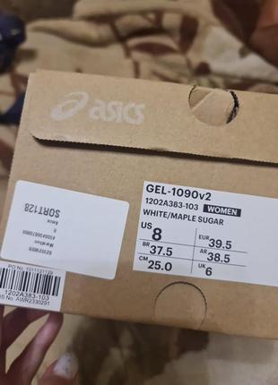 Кроссовки asics gel-1090v2
цвет - бежевый7 фото