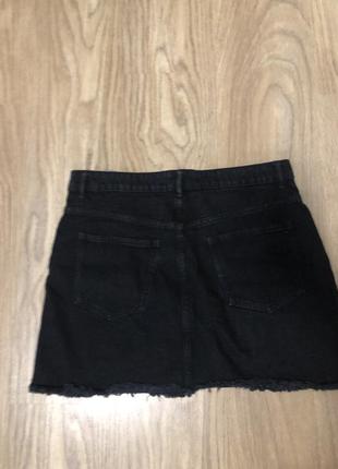 Джинсова юбка.